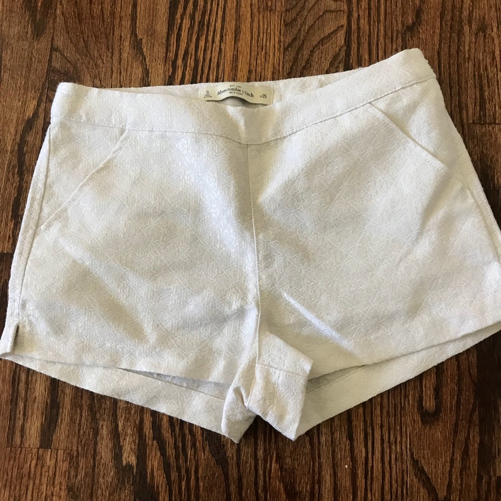 Abercrombie and Fitch white shorts
